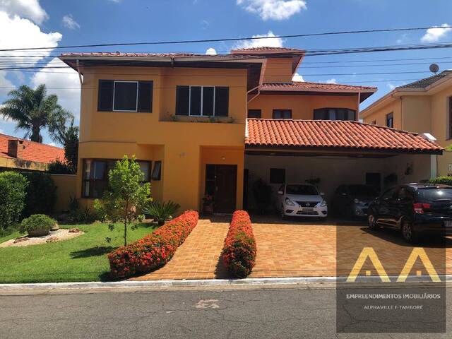 #447 - Casa para Venda em Santana de Parnaíba - SP